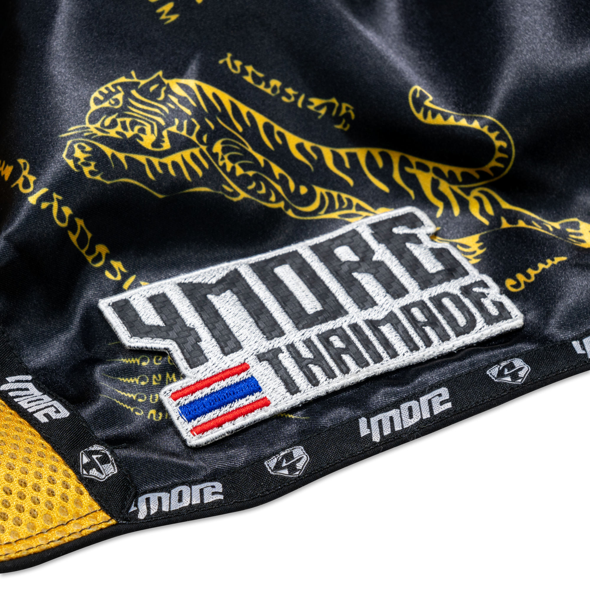 SHORTS LOW WAIST SAKYANT MUAYTHAI GOLD