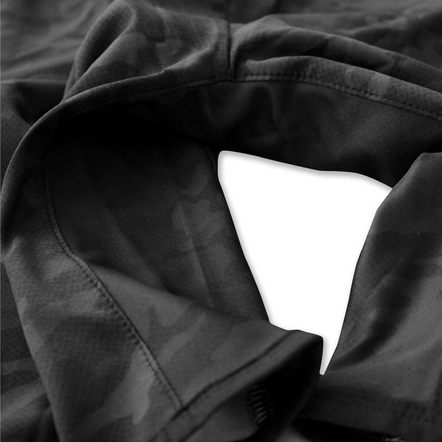 SHORTS MOVEMENT TARTAREAN CAMO