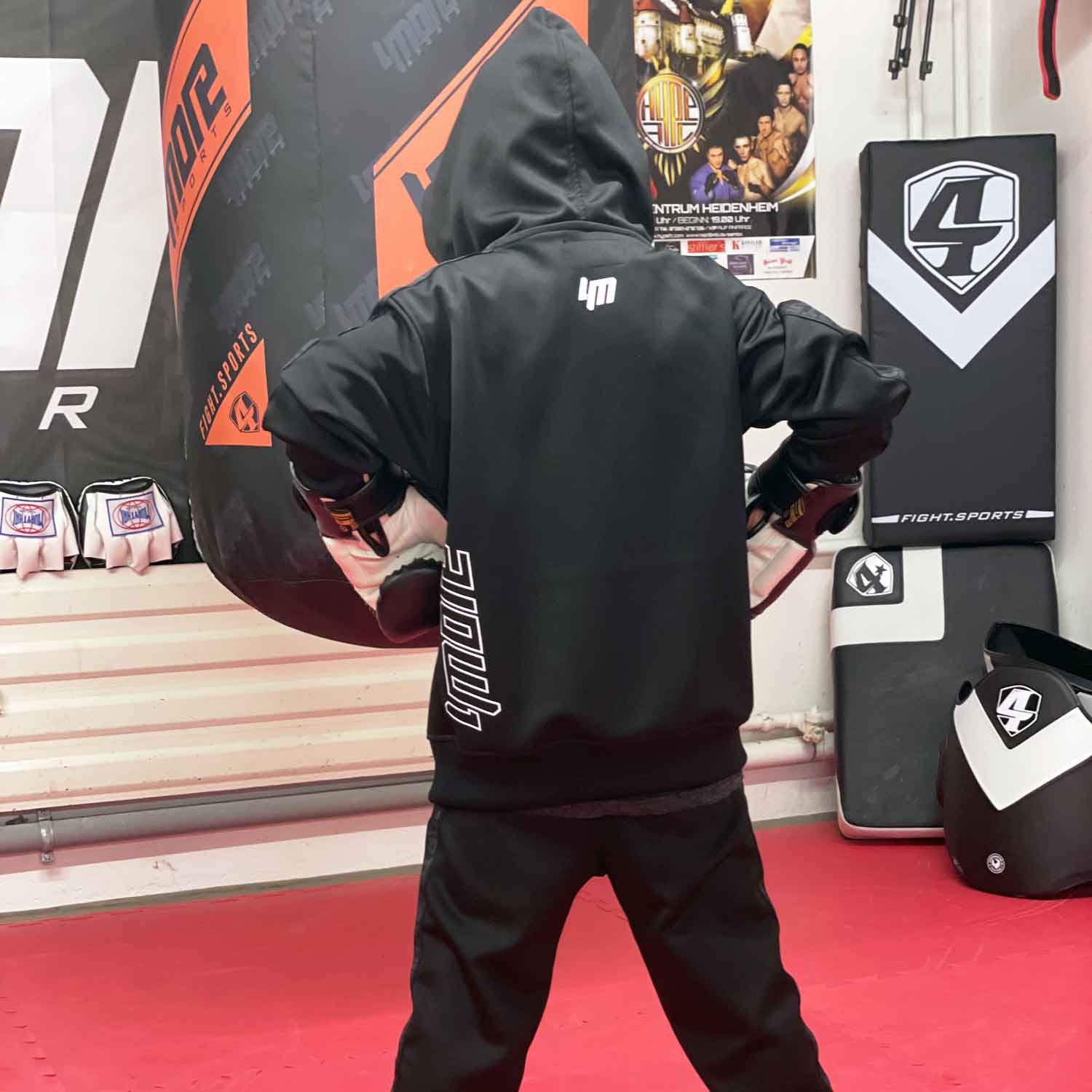 jogginganzug-4more-sports-kinder-team-4m-raul-hinten ANZUG JOGGINGANZUG TEAM.4M KINDER