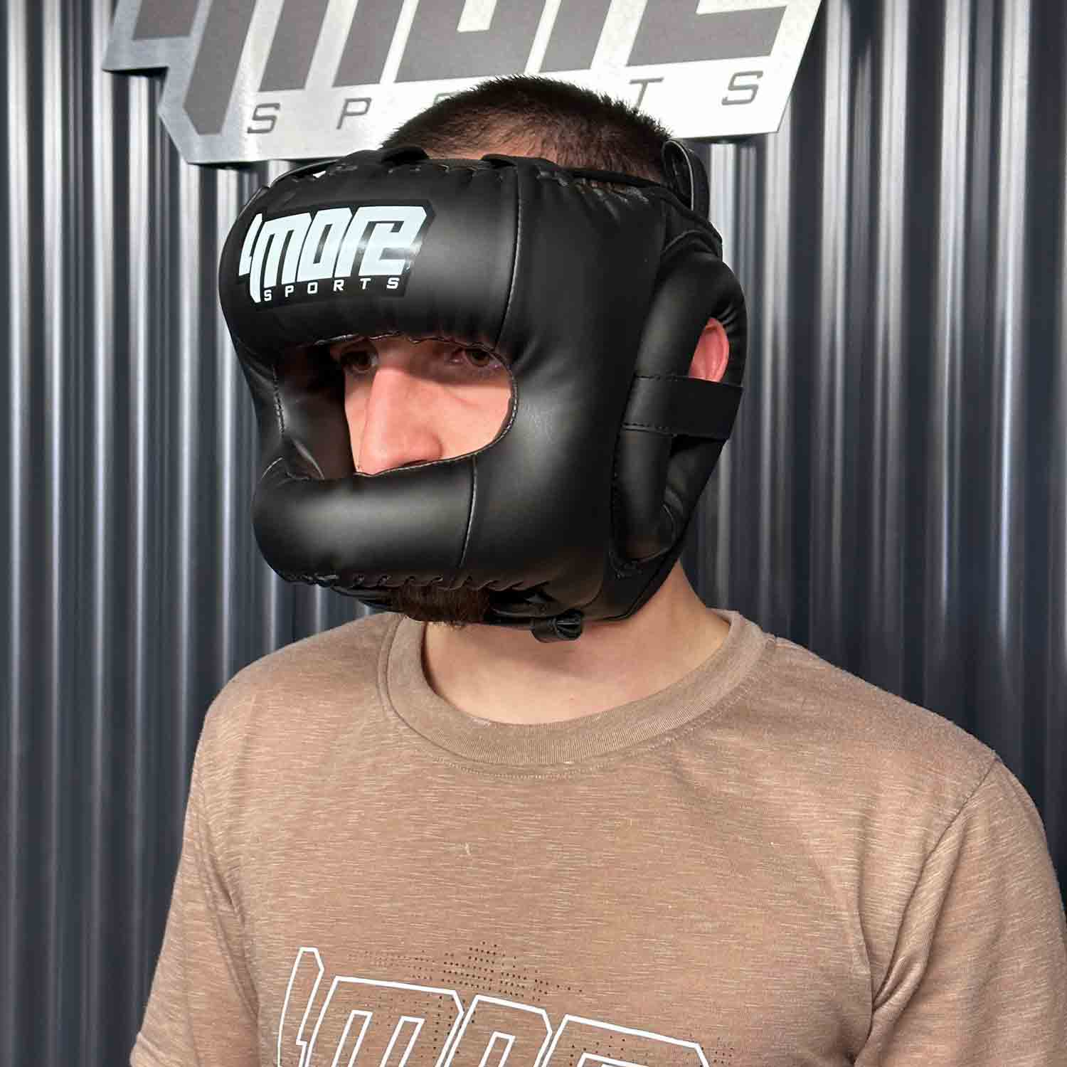 kopfschutz-4more-sports-sparring-st-nasenschutz-jochbeinschutz KOPFSCHUTZ SPARRING ST MIT NASENSCHUTZLEISTE