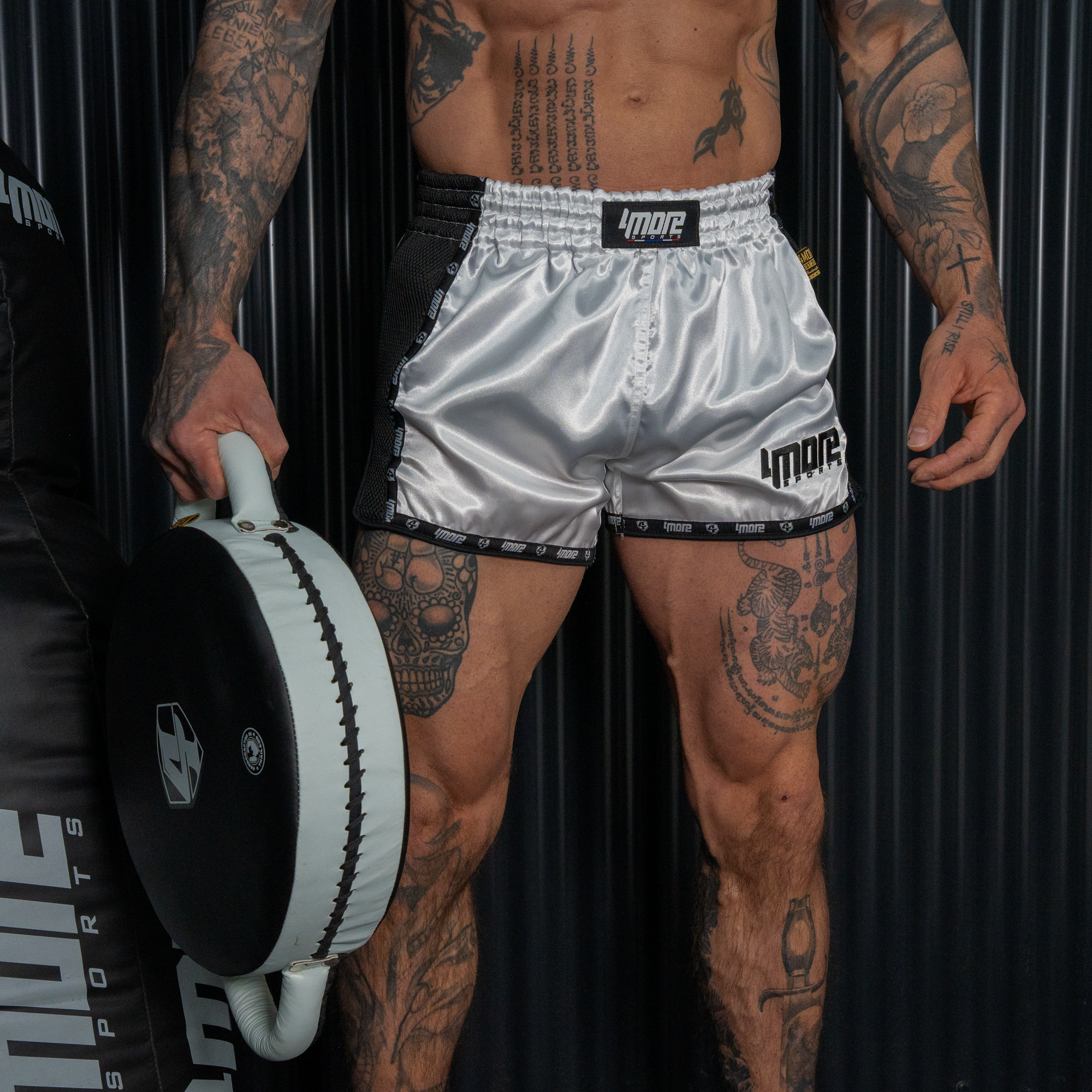 SHORTS LOW WAIST SAKYANT MUAYTHAI