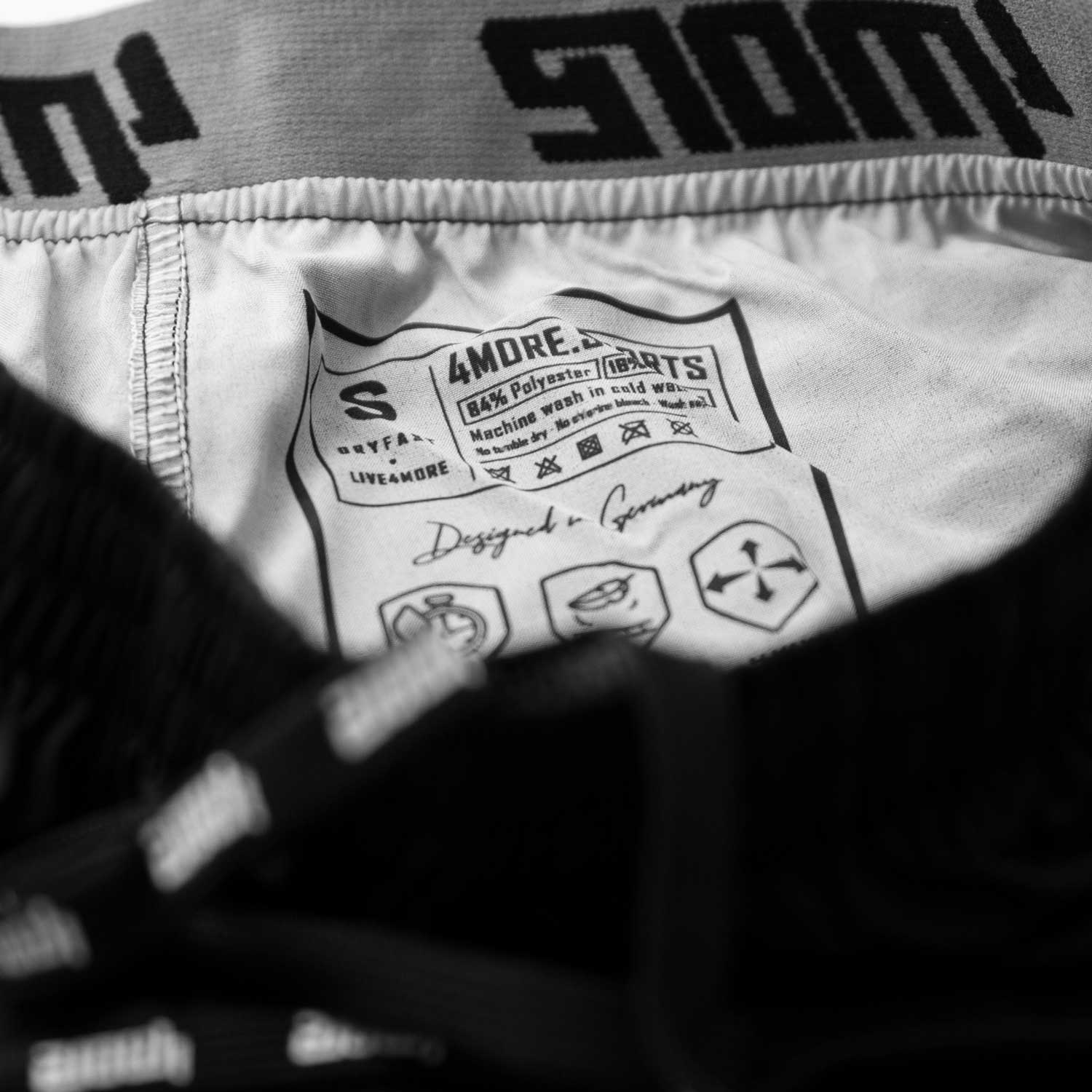 SHORTS HIGH RISE SHUDDER CUSTOM DESIGN