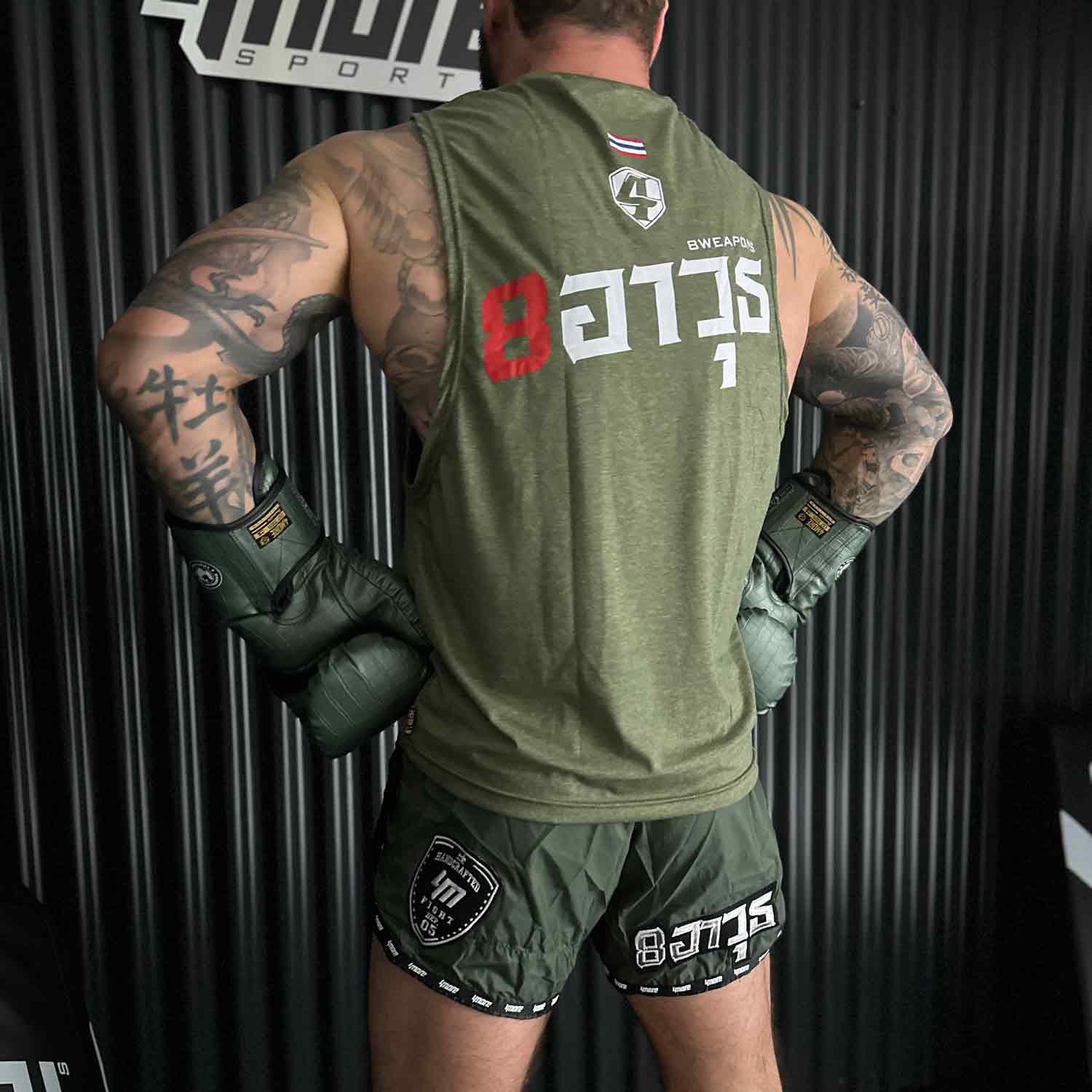 TANK TOP WIDE SHIRT 8WEAPONS GRÜN