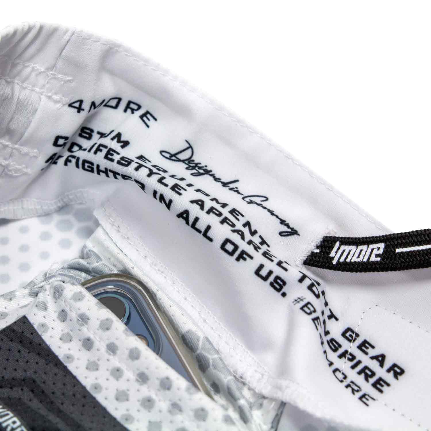 SHORTS TRAINING PREDATOR MMA 'CRYSTAL'