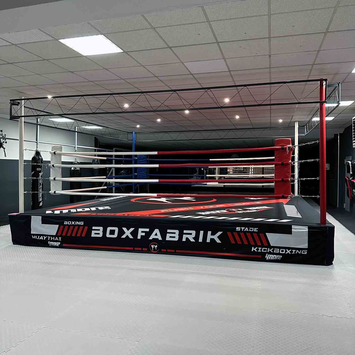 BOXRING BANNER RINGSCHÜRZEN