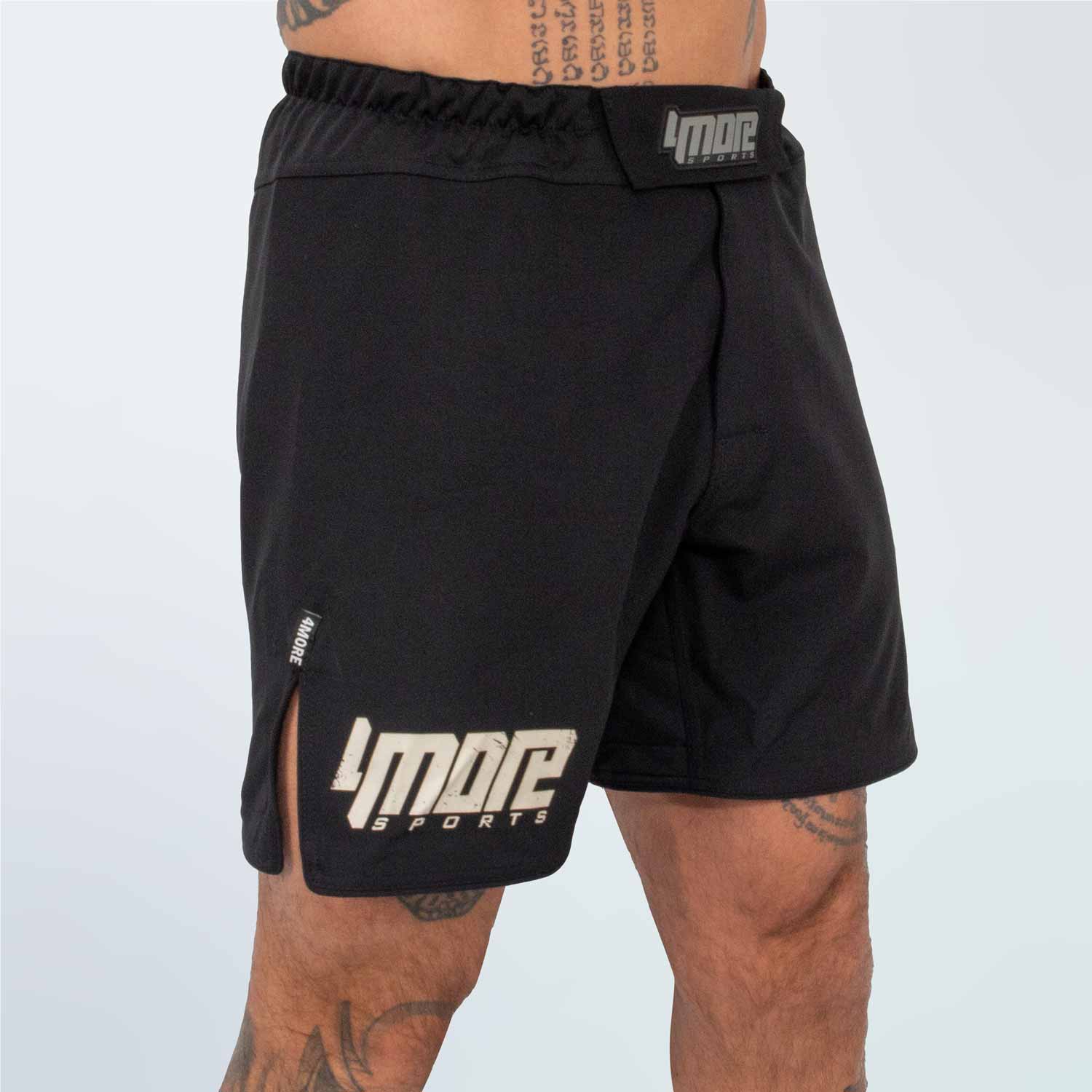 SHORTS FIGHTING ‘CONTOUR'