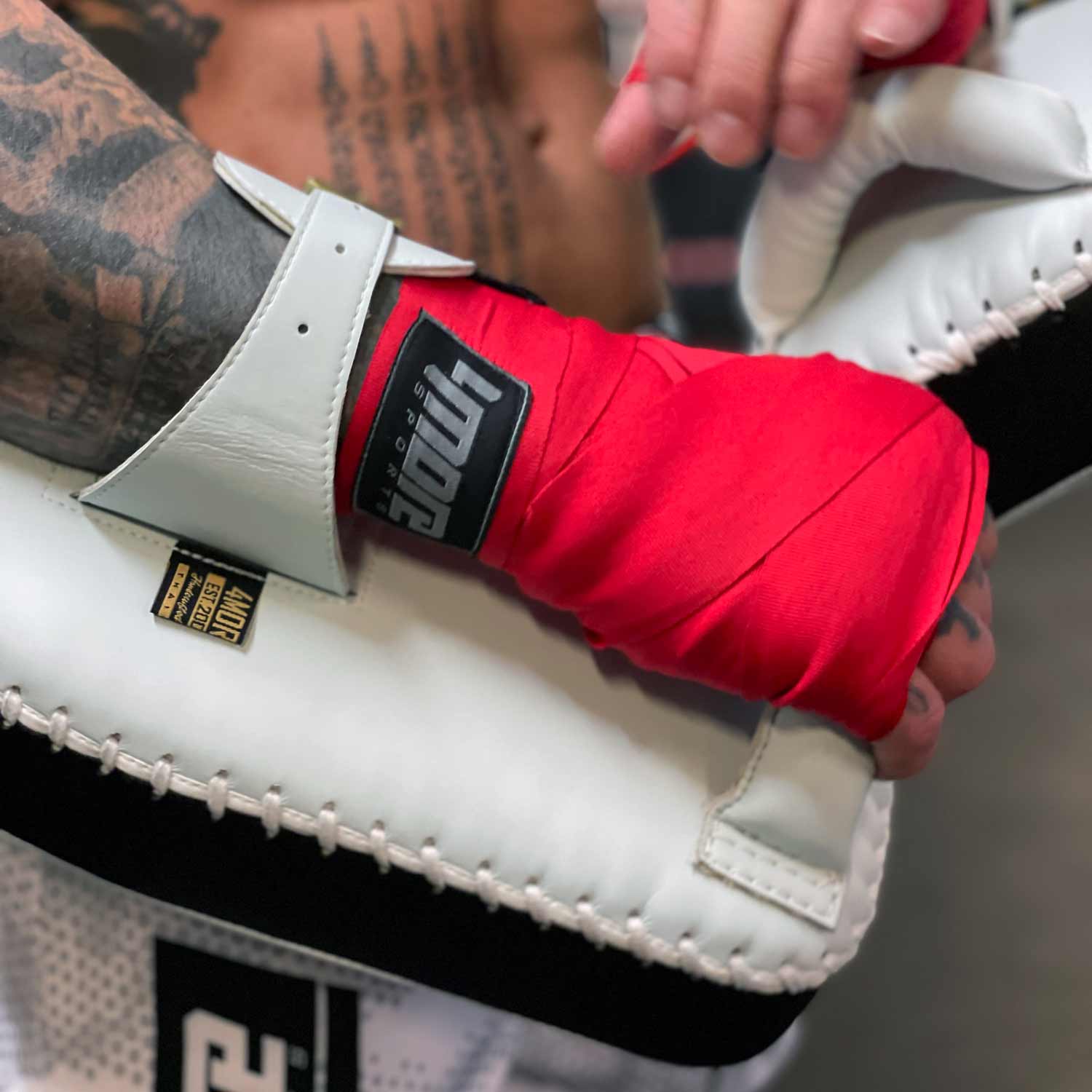 thaipads-pao-4more-sports-classic-1-strap-thaiboxing THAIPADS PAOS CLASSIC THAISTYLE WH 1-STRAP