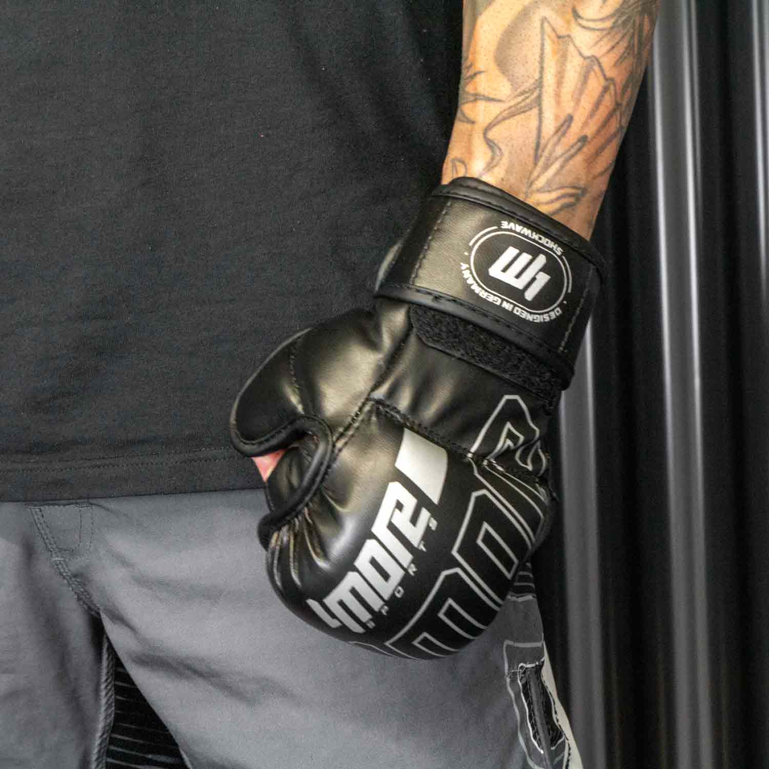 MMA HANDSCHUHE SHOCKWAVE TRAINING