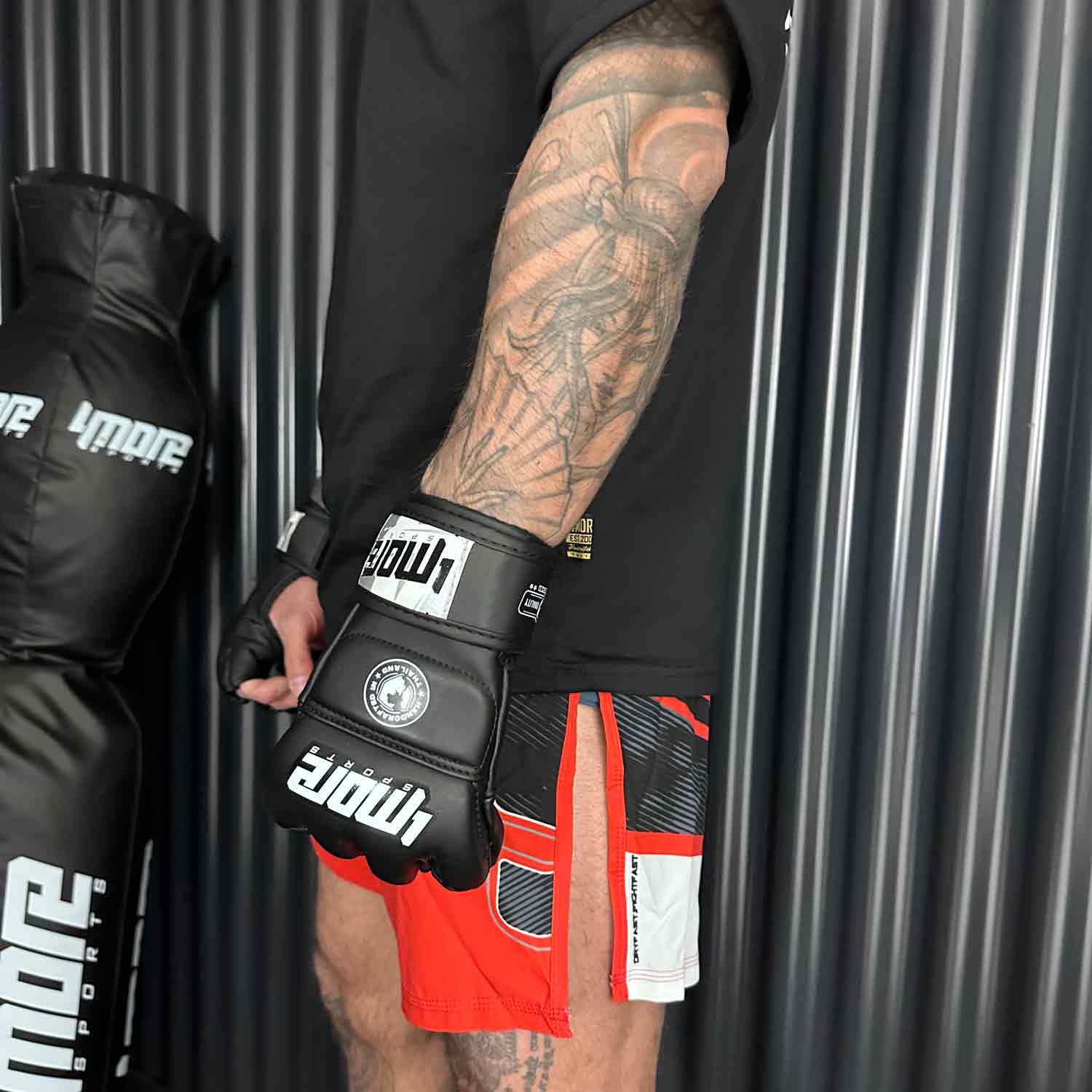 SHORTS FIGHTING 'CRUSH24'