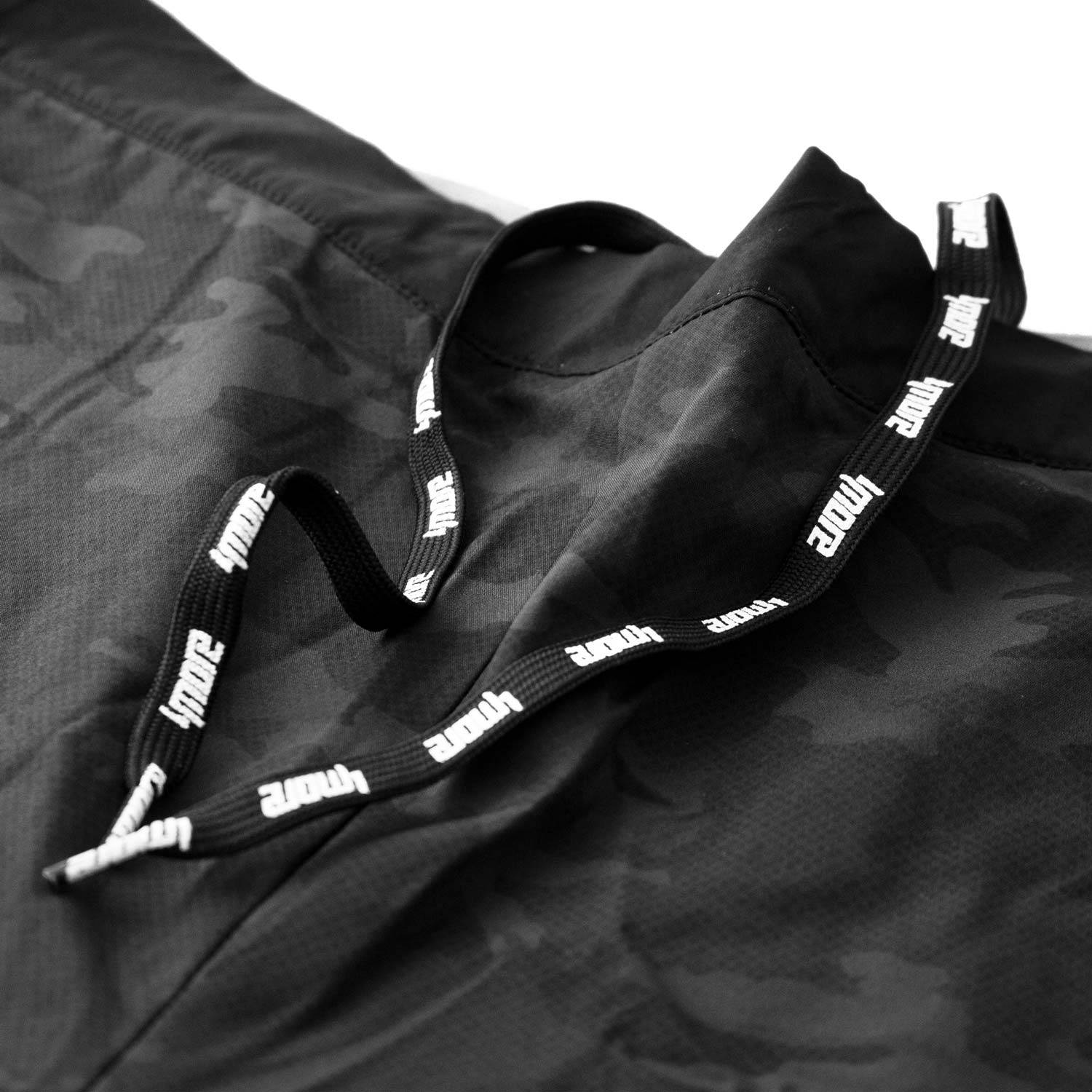 SHORTS MOVEMENT TARTAREAN CAMO