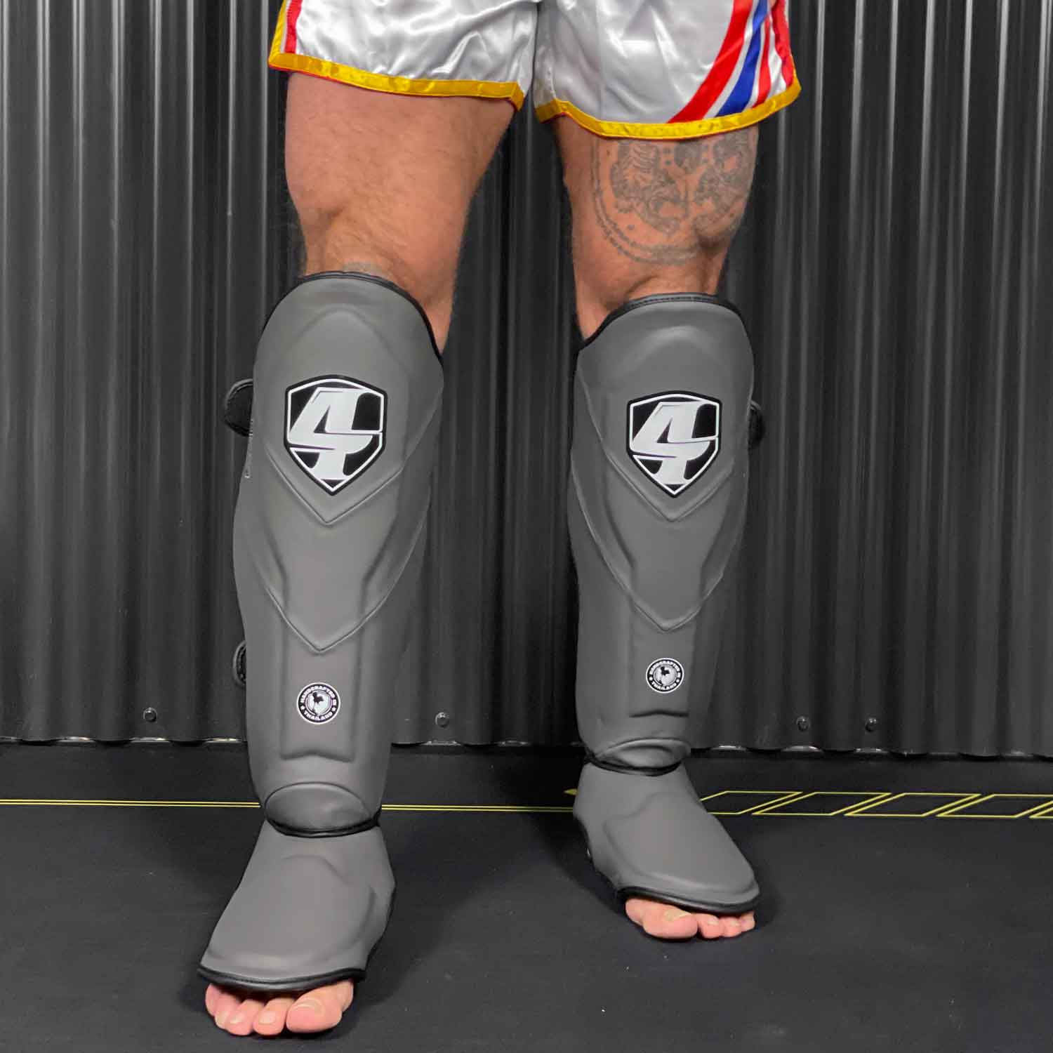 schienbeinschoner-4more-sports-havoc-steel-kickboxen SCHIENBEINSCHONER HAVOC  STEEL GREY