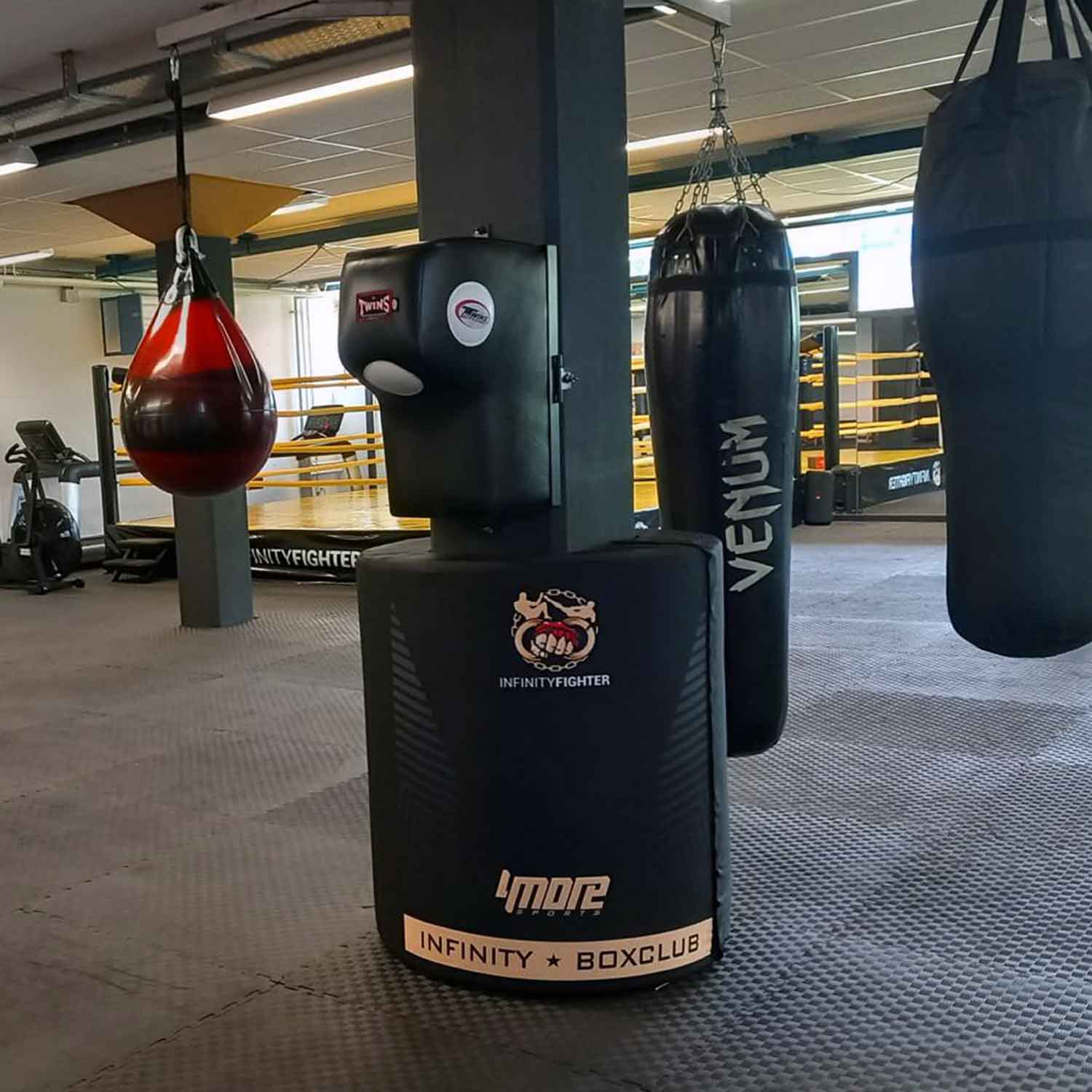 Kickpolster Pole Xtreme Einzelanfertigung nach Mass