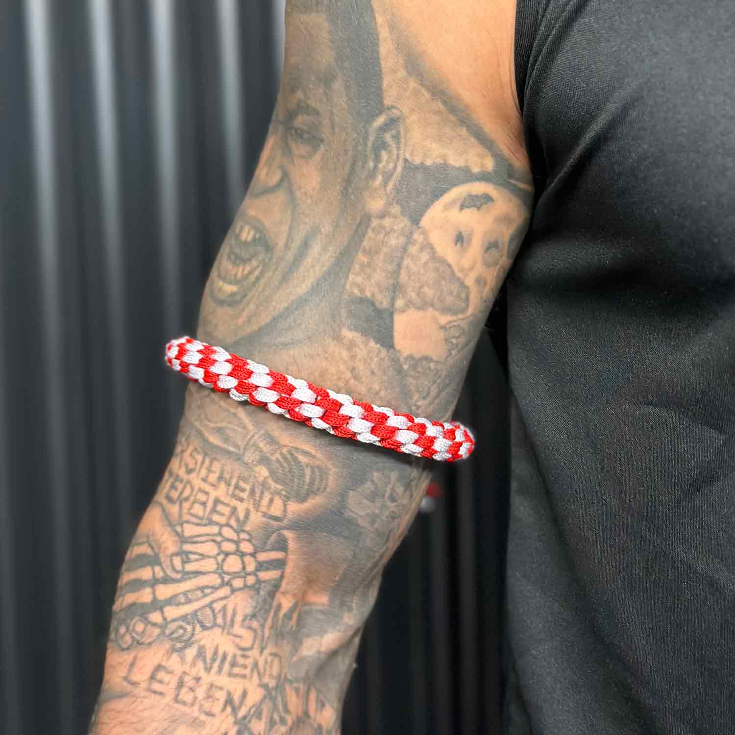 ARMBINDEN PRAJEADS THAILAND RED-WHITE